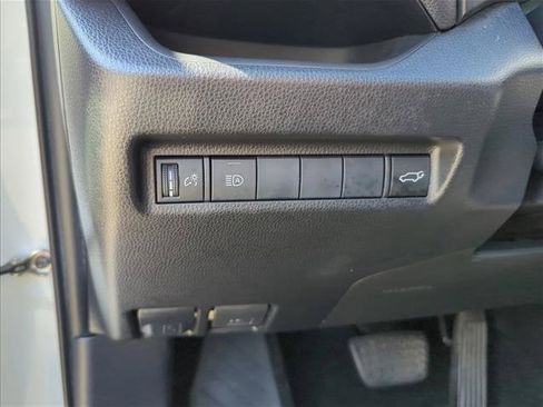 Certified 2019 Toyota RAV4 XLE Premium FWD image 15