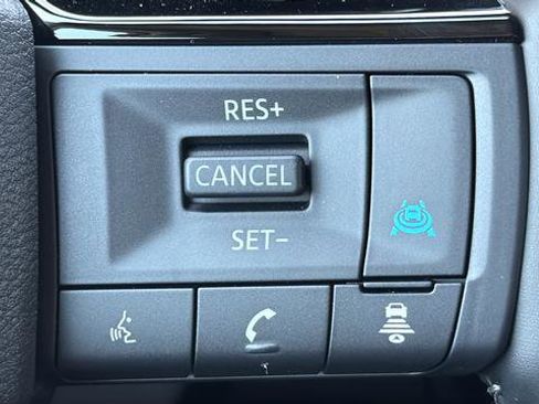 New 2026 Nissan Pathfinder SL AWD/4WD image 32