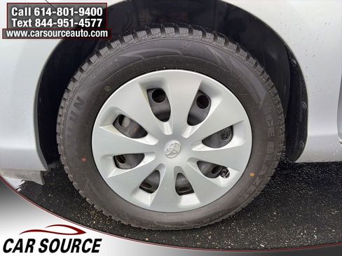 Used 2014 Toyota Prius C One FWD image 23