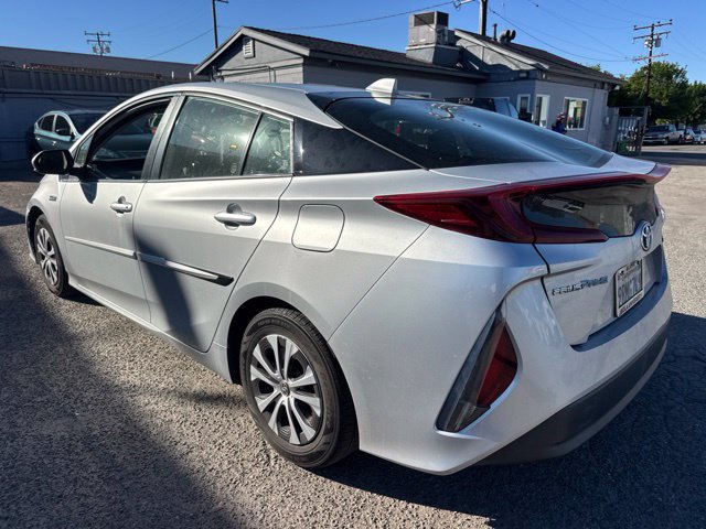 Used 2022 Toyota Prius Prime XLE FWD image 7