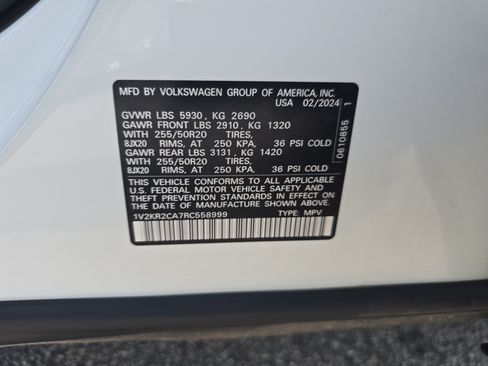 Used 2024 Volkswagen Atlas SE AWD/4WD image 31