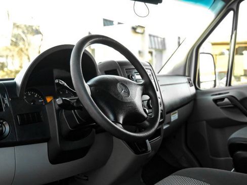 Used 2013 Mercedes-Benz Sprinter 3500 image 13