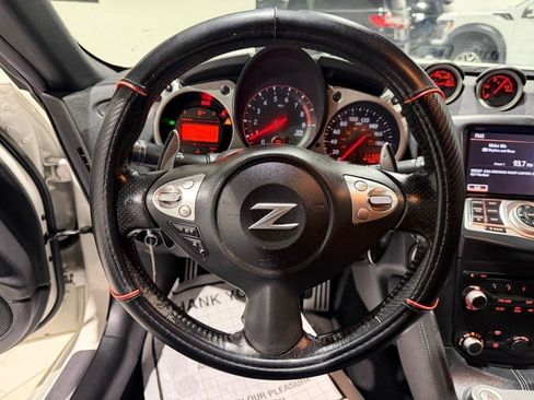 Used 2013 Nissan 370Z Touring w/ Sport Pkg RWD image 17