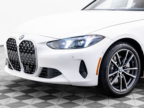 Certified 2025 BMW 430i xDrive Coupe w/ Convenience Package image 29