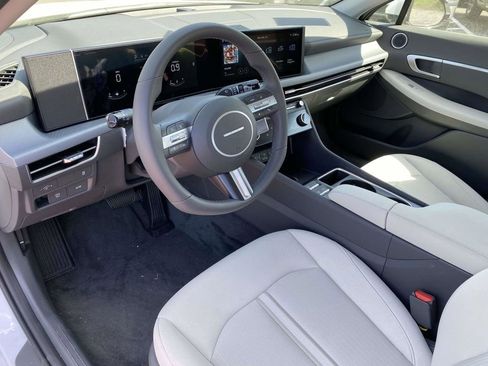 New 2026 Hyundai Sonata SEL FWD image 14