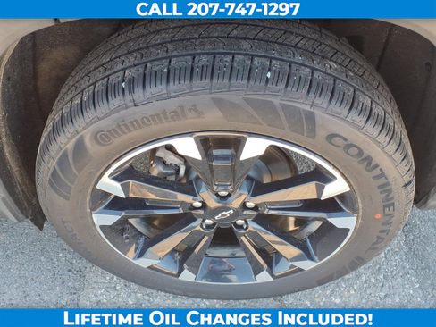 New 2026 Chevrolet Equinox RS w/ LPO, Floor Liner Package image 9