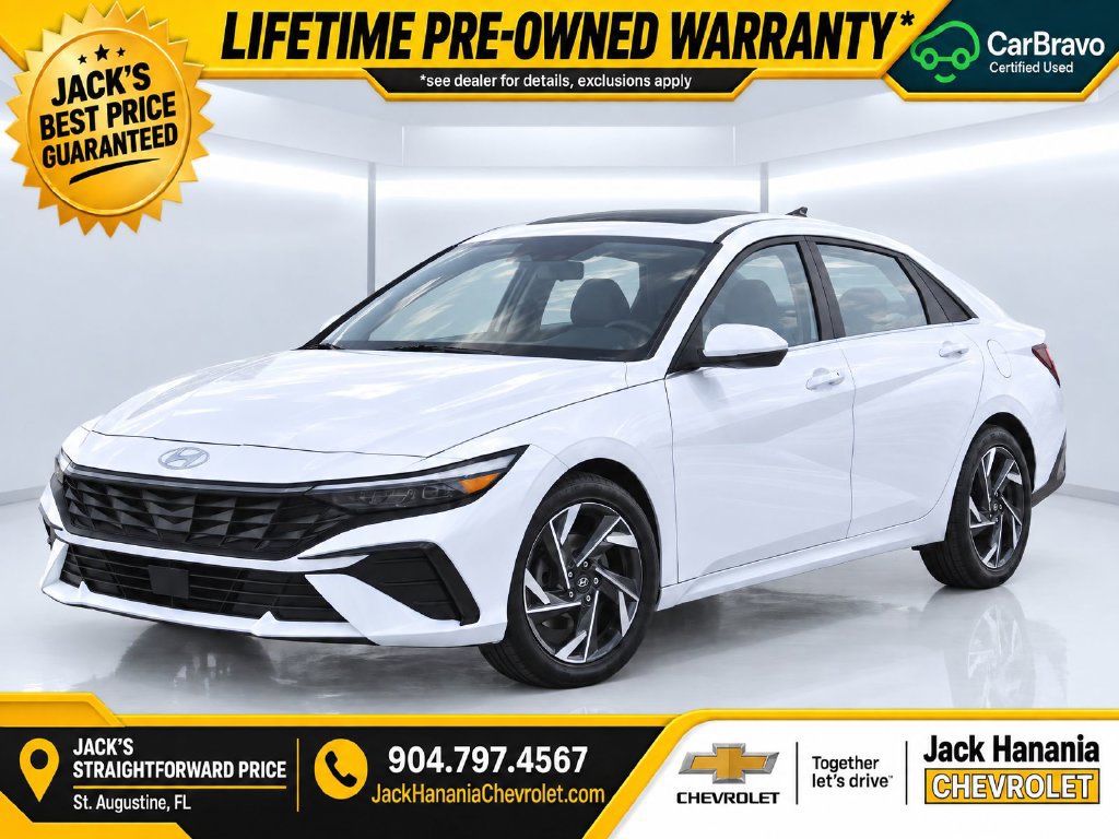 Used 2025 Hyundai Elantra SEL FWD image 3
