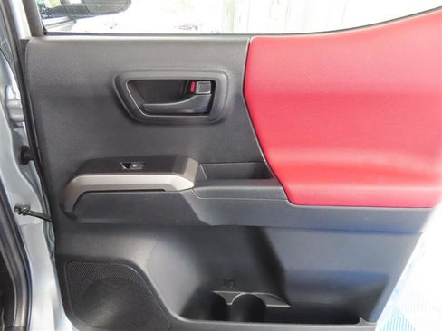 Used 2023 Toyota Tacoma SR5 image 30