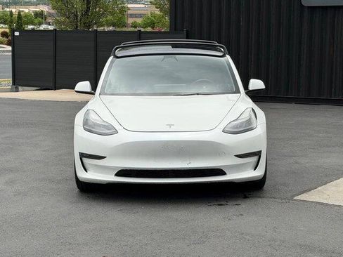 Used 2022 Tesla Model 3 Performance AWD/4WD image 3