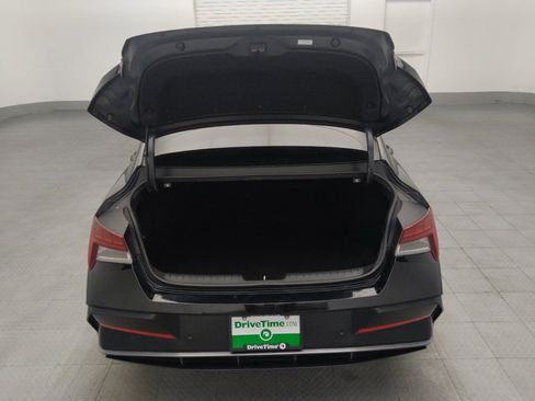 Used 2024 Hyundai Elantra Limited FWD image 29