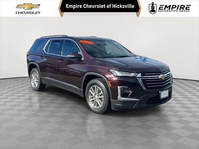 Used 2023 Chevrolet Traverse LT