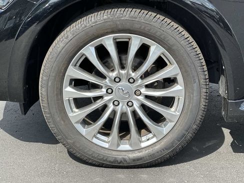 Used 2015 INFINITI QX80 4WD image 9