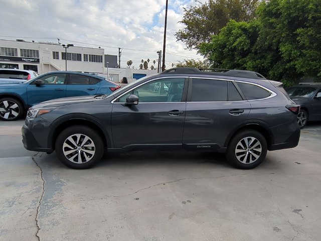 Used 2022 Subaru Outback Premium AWD/4WD image 6
