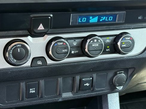 Used 2023 Toyota Tacoma SR image 12