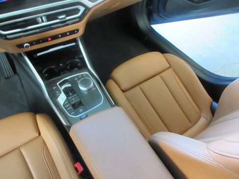 Used 2023 BMW 330i Sedan w/ Driving Assistance Package RWD image 21