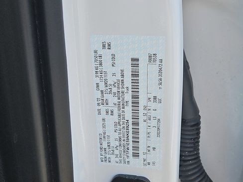 Used 2022 Ford F150 Lariat image 24