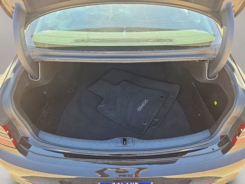 Used 2023 Genesis G80 2.5T image 11