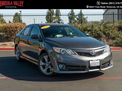 Used 2012 Toyota Camry SE w/ Convenience Pkg