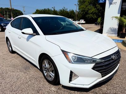 Used 2020 Hyundai Elantra SEL w/ Cargo Package (C1)