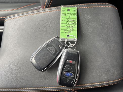 Used 2021 Subaru Crosstrek 2.5i Limited w/ Moonroof Package 2 image 33