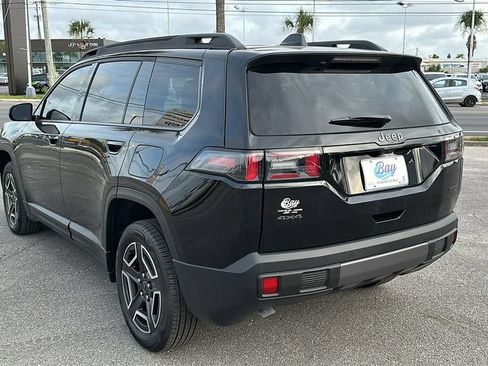 New 2026 Jeep Cherokee Laredo AWD/4WD image 4
