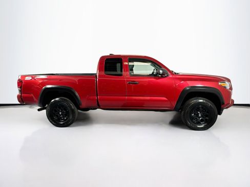 Used 2022 Toyota Tacoma SR image 8