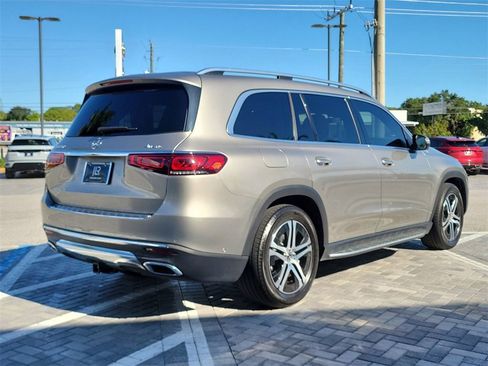 Used 2022 Mercedes-Benz GLS 450 4MATIC image 5