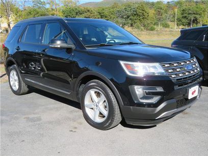 Used 2016 Ford Explorer XLT w/ Equipment Group 202A