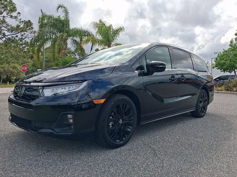 Certified 2025 Honda Odyssey Sport-L image 1