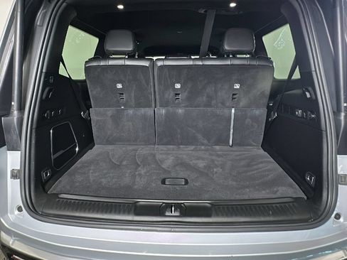 Used 2022 Jeep Wagoneer Series II w/ Rear Seat Video Group 1 RWD image 33