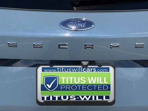 Used 2025 Ford Escape Platinum AWD/4WD image 35