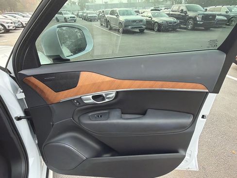 Certified 2023 Volvo XC90 B5 Plus w/ Protection Package Premier image 19