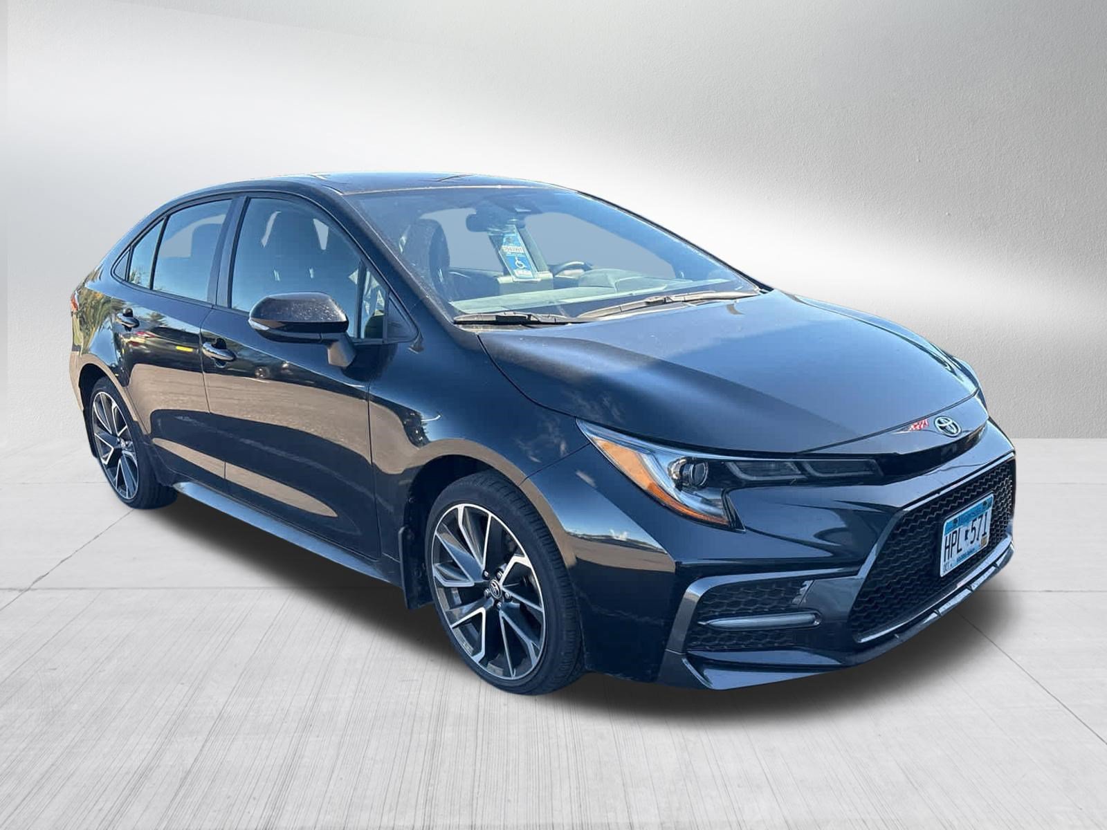 Used 2022 Toyota Corolla SE FWD image 4