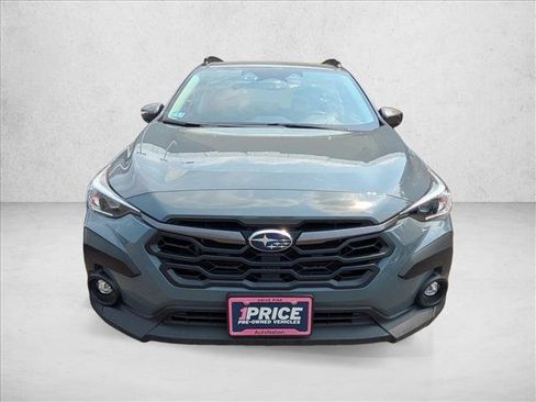 Used 2024 Subaru Crosstrek 2.0i Premium AWD/4WD image 2