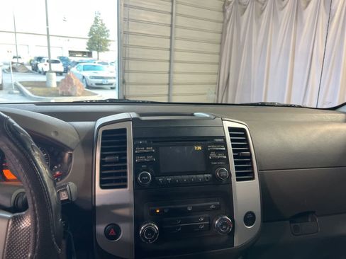 Used 2013 Nissan Xterra S w/ Value Package image 21