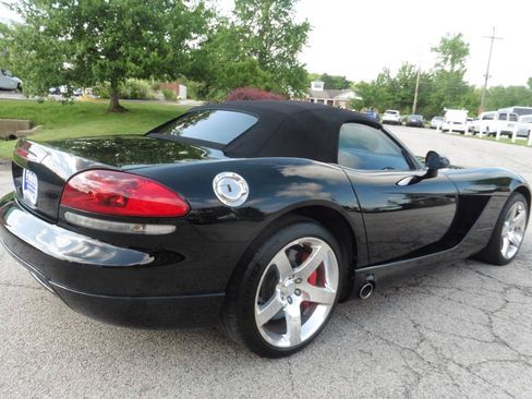 Used 2006 Dodge Viper SRT-10 RWD image 32