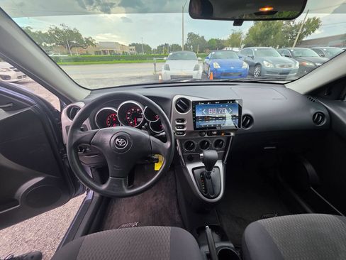 Used 2007 Toyota Matrix w/ PWR Pkg FWD image 10