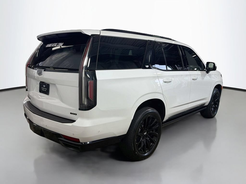 Used 2024 Cadillac Escalade Sport Platinum w/ LPO, ONYX Package AWD/4WD image 9