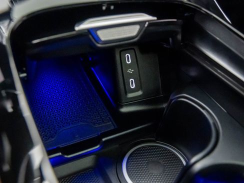 New 2026 Mercedes-Benz GLC 300 GLC 300 image 25