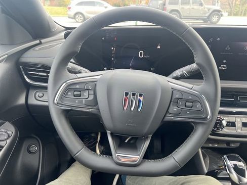 New 2026 Buick Envista Sport Touring w/ Convenience II Package FWD image 17
