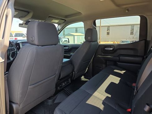 Used 2021 Chevrolet Silverado 1500 LT w/ Z71 Off-Road Package AWD/4WD image 16