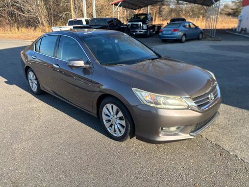 Used 2014 Honda Accord EX-L image 3