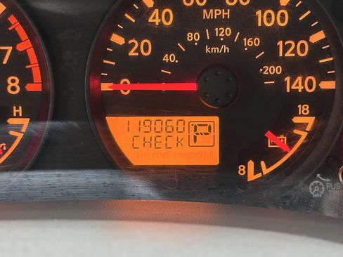 Used 2014 Nissan Frontier SV w/ SV Value Truck Package image 24