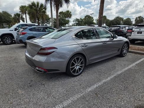Used 2025 Genesis G70 2.5T RWD image 7