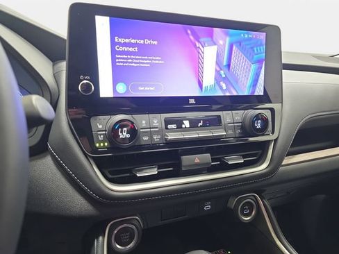 Certified 2024 Toyota Grand Highlander Limited image 16