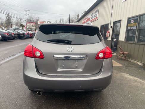 Used 2013 Nissan Rogue SV image 5