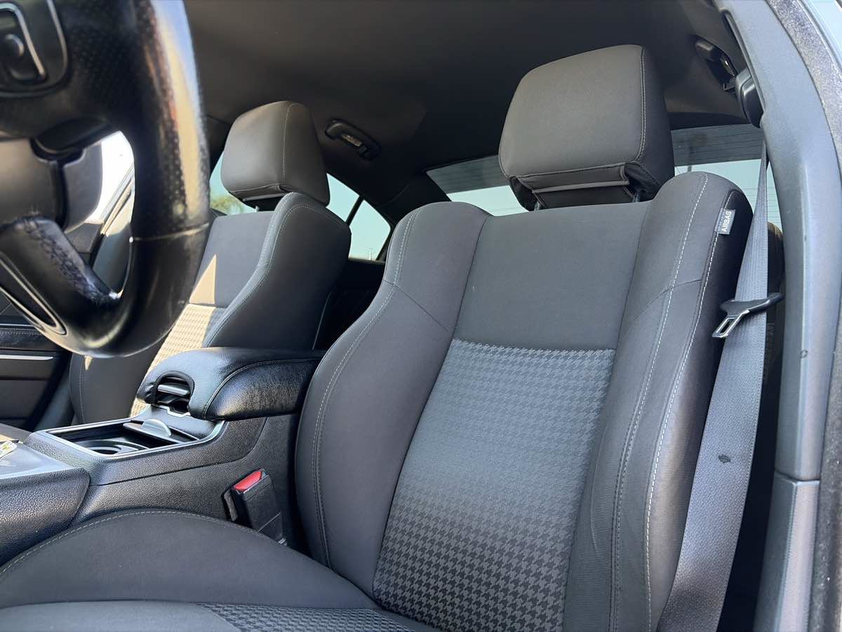 Used 2020 Dodge Charger R/T RWD image 8