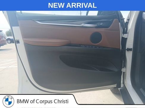 Used 2018 BMW X5 sDrive35i RWD image 19