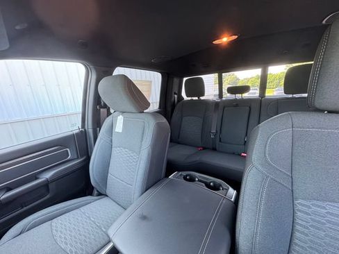 New 2026 RAM 3500 Big Horn AWD/4WD image 28