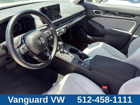 Used 2023 Honda Civic EX image 7